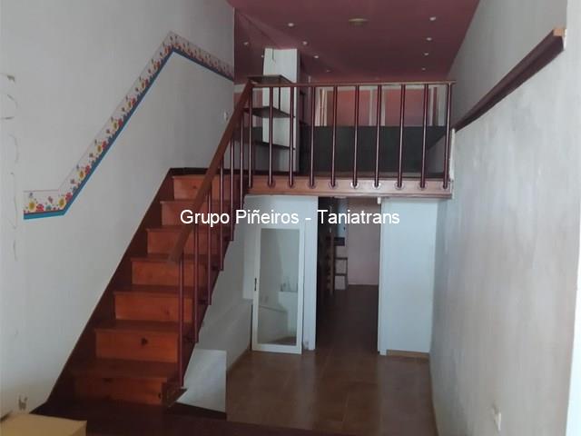 ALQUILER BAJO COMERCIAL EN EL CENTRO DE MUROS