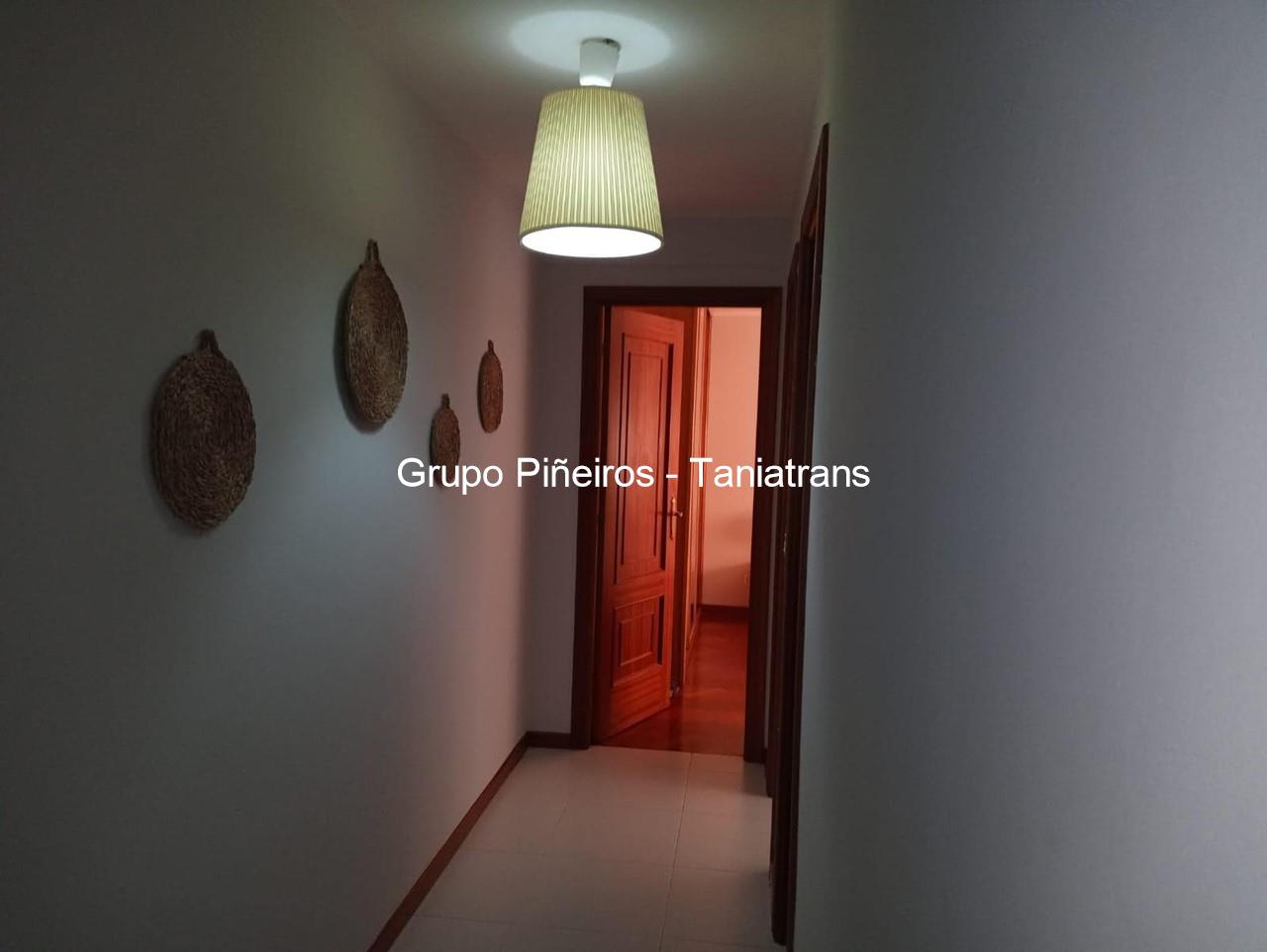 Foto 4 ALQUILER VACACIONAL O CURSO ESCOLOAR DE PISO EN EDIFICIO ESPIGUIÑA, MUROS