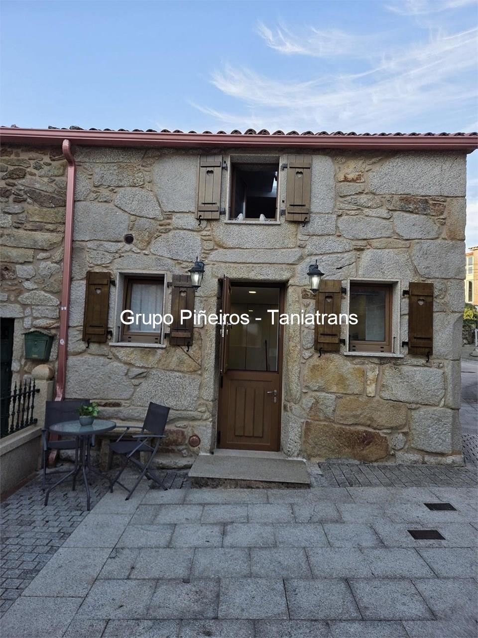 Foto 1 ALQUILER VACACIONAL O TEMPORAL PEQUEÑA CASA EN LOURO