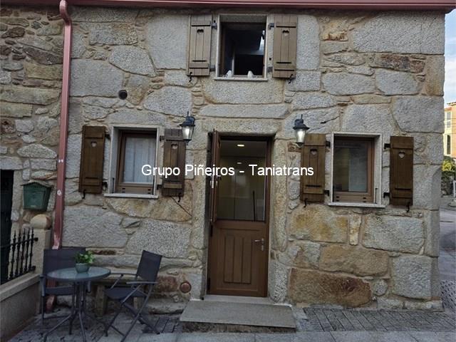 ALQUILER VACACIONAL O TEMPORAL PEQUEÑA CASA EN LOURO - Muros
