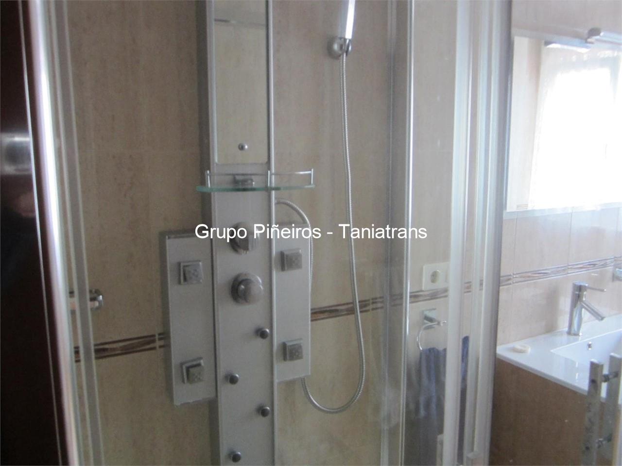 Foto 6 Apartamento Rúa Agra de Baño