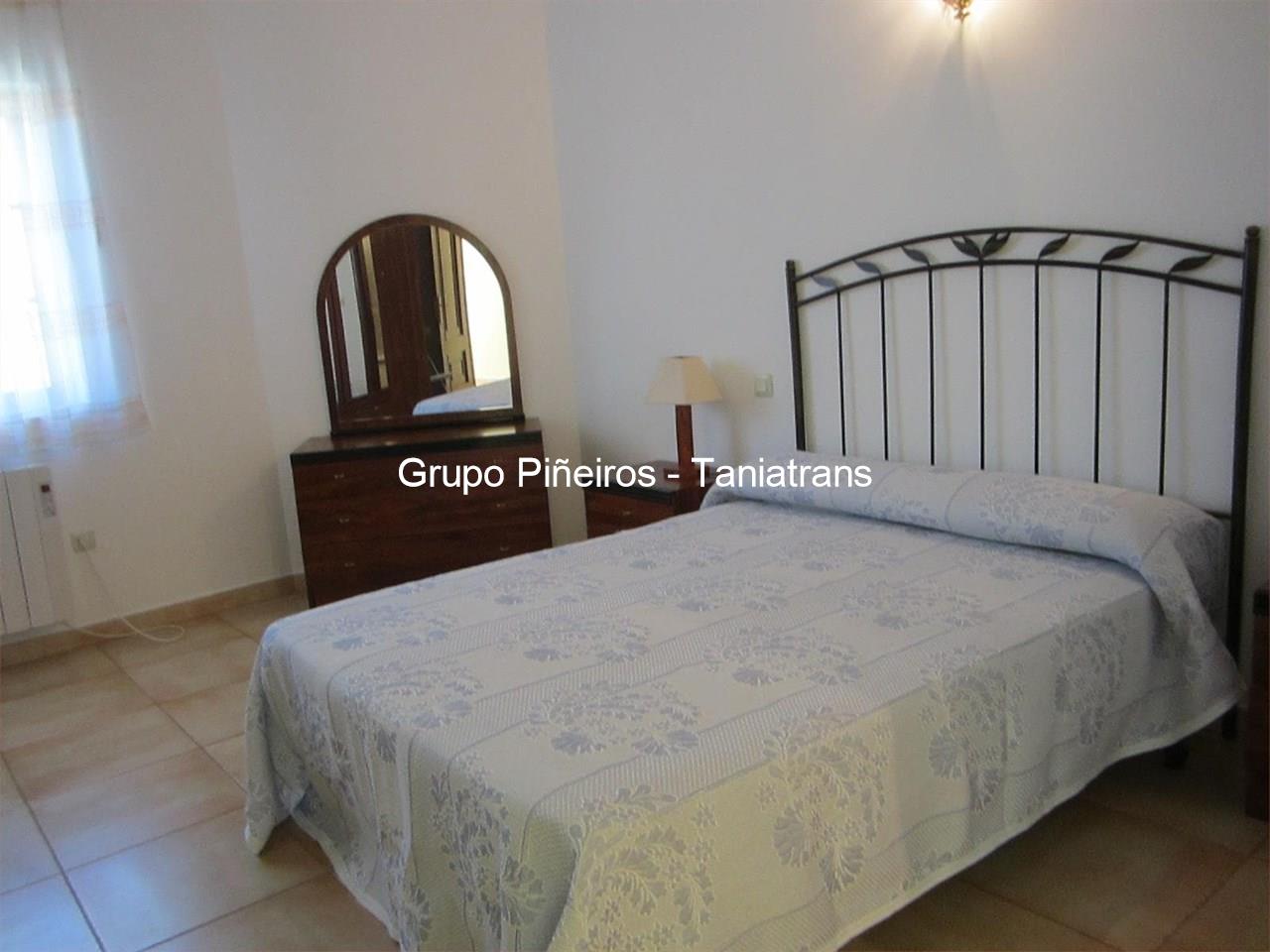 Foto 5 Apartamentos para alquiler temporal en Louro