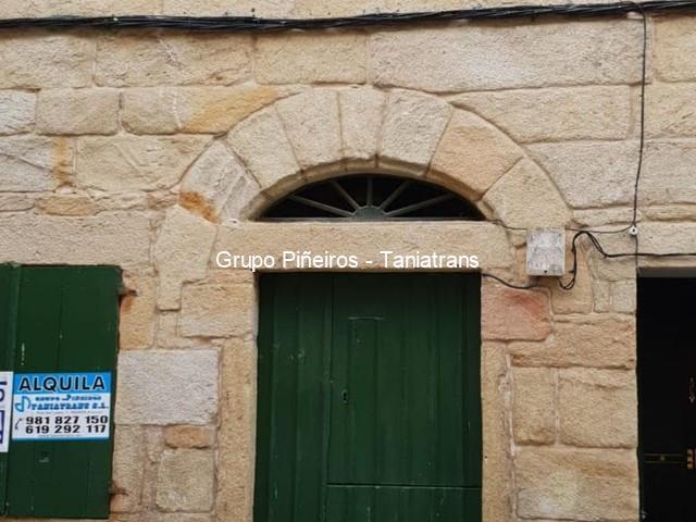 BAJO COMERCIAL EN PLENO CENTRO 