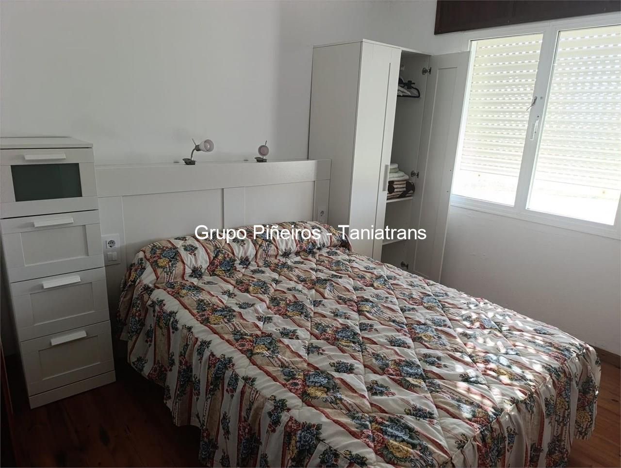 Foto 15 CASA AZUL CON HERMOSAS VISTAS EN LARIÑO - OPORTUNIDAD