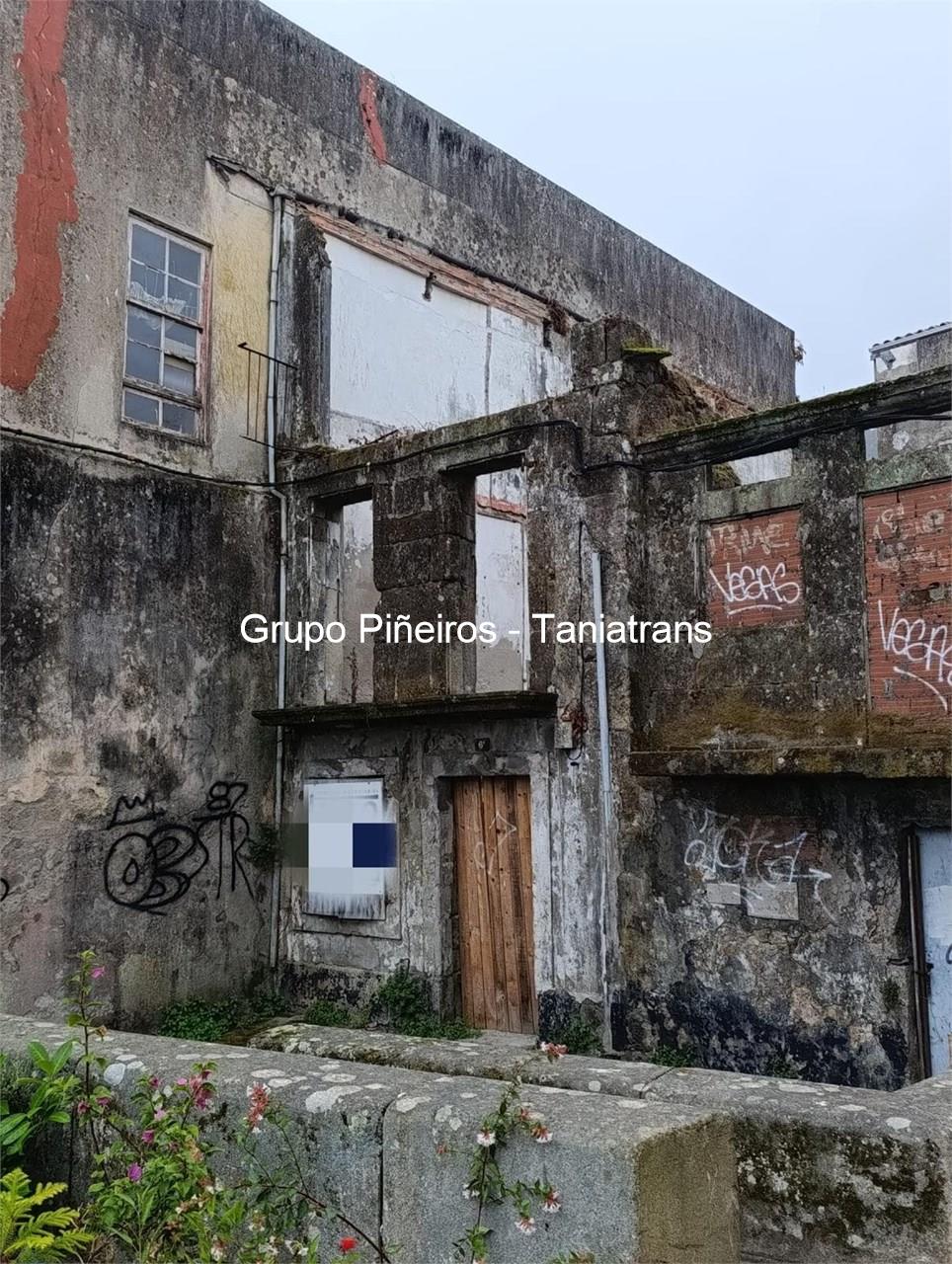 Foto 4 CASA DE PIEDRA PARA RESTAURAR EN CASCO HISTÓRICO