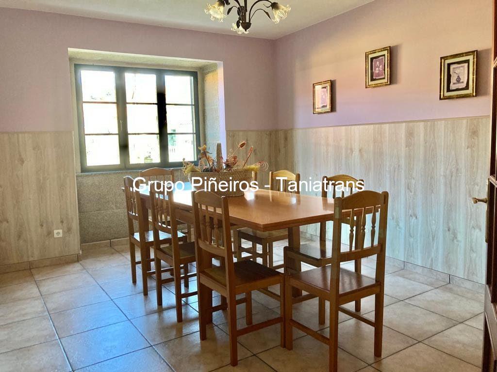 Foto 4 CASA RURAL LOURO. ALQUILER VACACIONAL