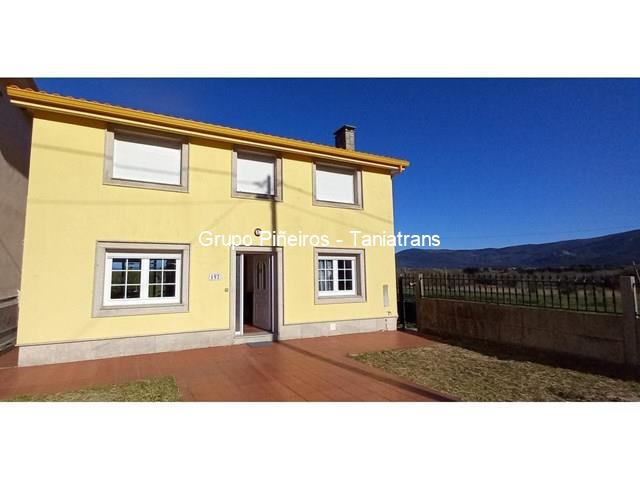 CHALET CARNOTA BEACH (ALQUILER VACACIONAL O TEMPORAL)