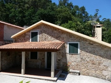 CHALET EN BRION DE ARRIBA - Outes