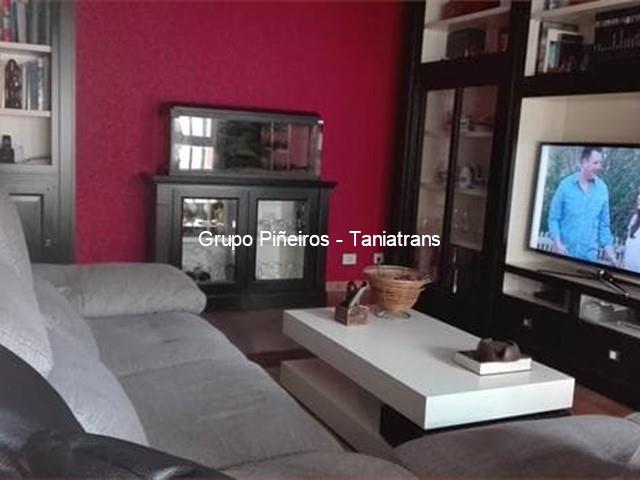 Excelente piso en zona residencial de Anido - Muros