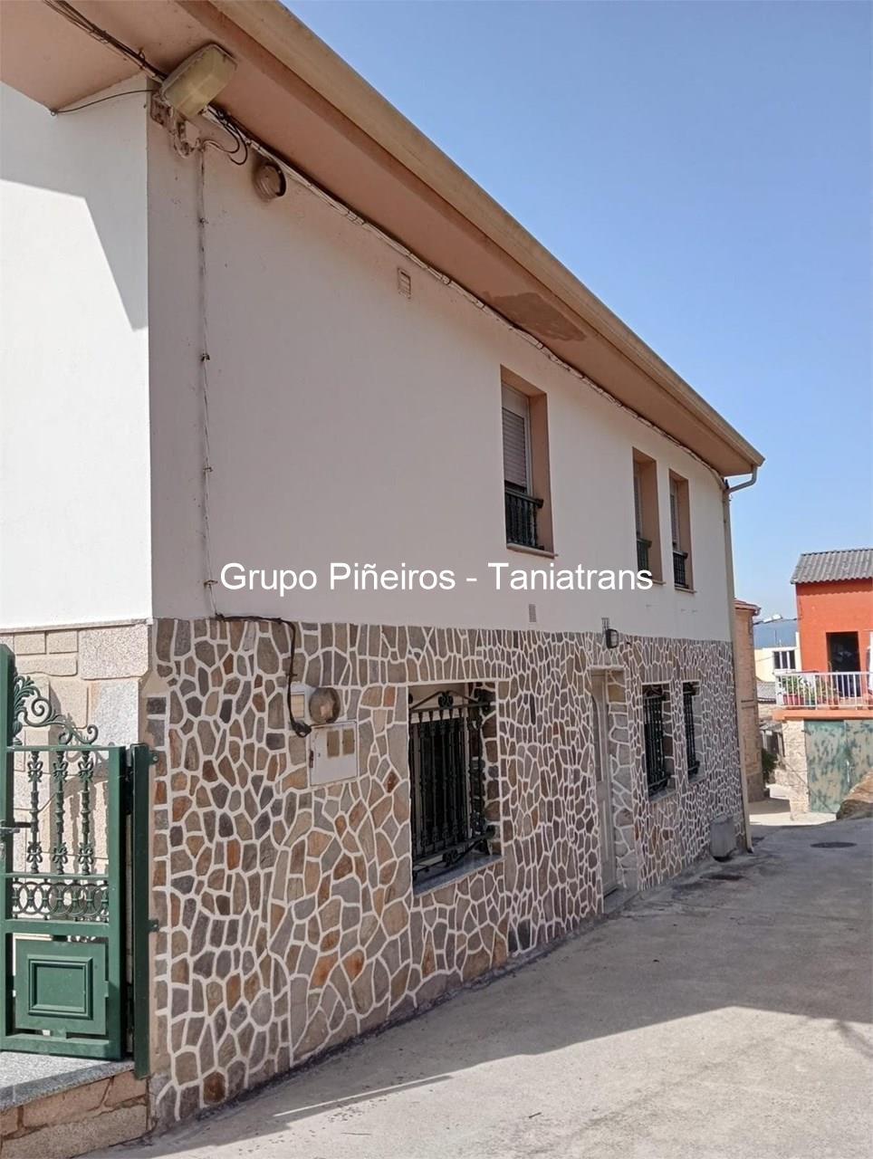 Foto 3 OPORTUNIDAD EN LIRA - VIVIENDA INDEPENDIENTE