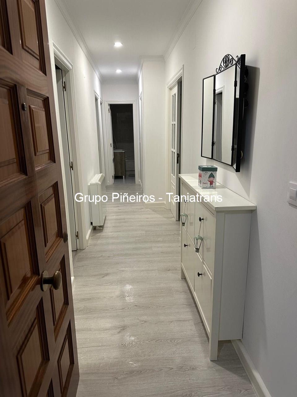 Foto 1 PISO AMUEBLADO Y COMPLETAMENTE REFORMADO