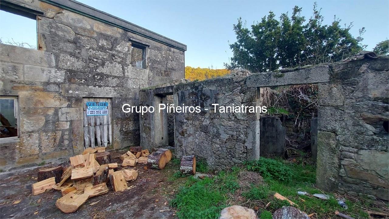 Foto 7 Se venda casa para reforma en Lariño ( Pequeño pazo)