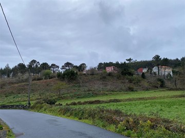 TERRENO EDIFICABLE EN BRENS (CEE)